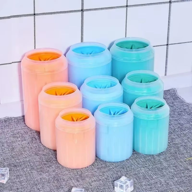 Dog Paw Cleaner Cup Soft Silicone Combs Portable Outdoor Pet Towel Foot Washer Paw Clean Brush Quickly Wash Foot Cleaning Bucket